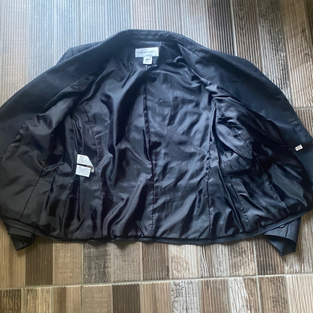 🎁Jones New York Charcoal Blazer - Picture 4 of 5